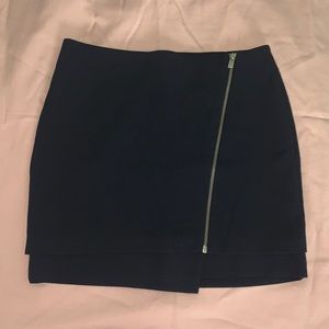 H&M navy skirt, size 6